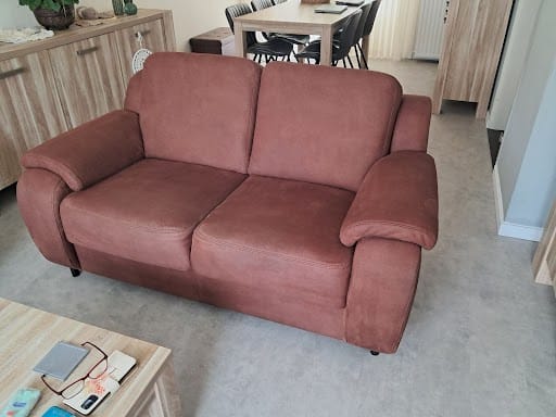 Grindvloer laten schoonmaken